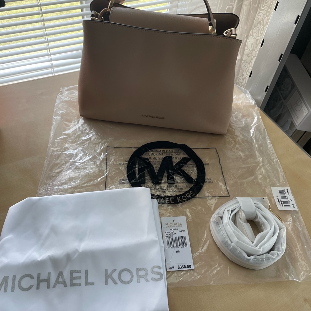 Michael Kors “Portia” Leather Tote